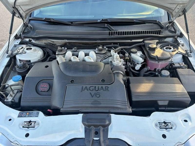 Jaguar X-Type 2.0 V6 Benzina