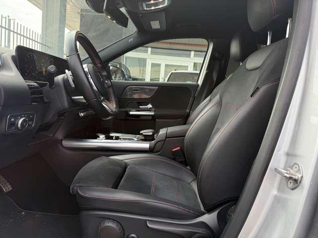 Mercedes-Benz GLA 200 GLA d Premium 4matic auto/ AMG