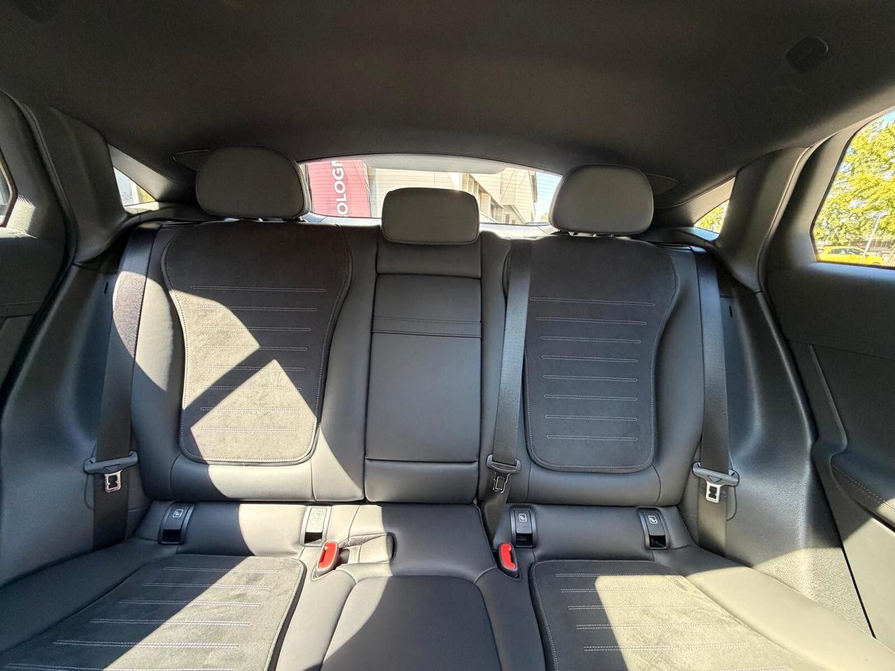 Mercedes-benz GLC 300 d 4Matic Mild Hybrid AMG Line Premium Plus