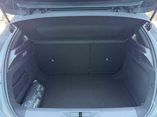 Peugeot 308 BlueHDi 130 S&S EAT8 Allure