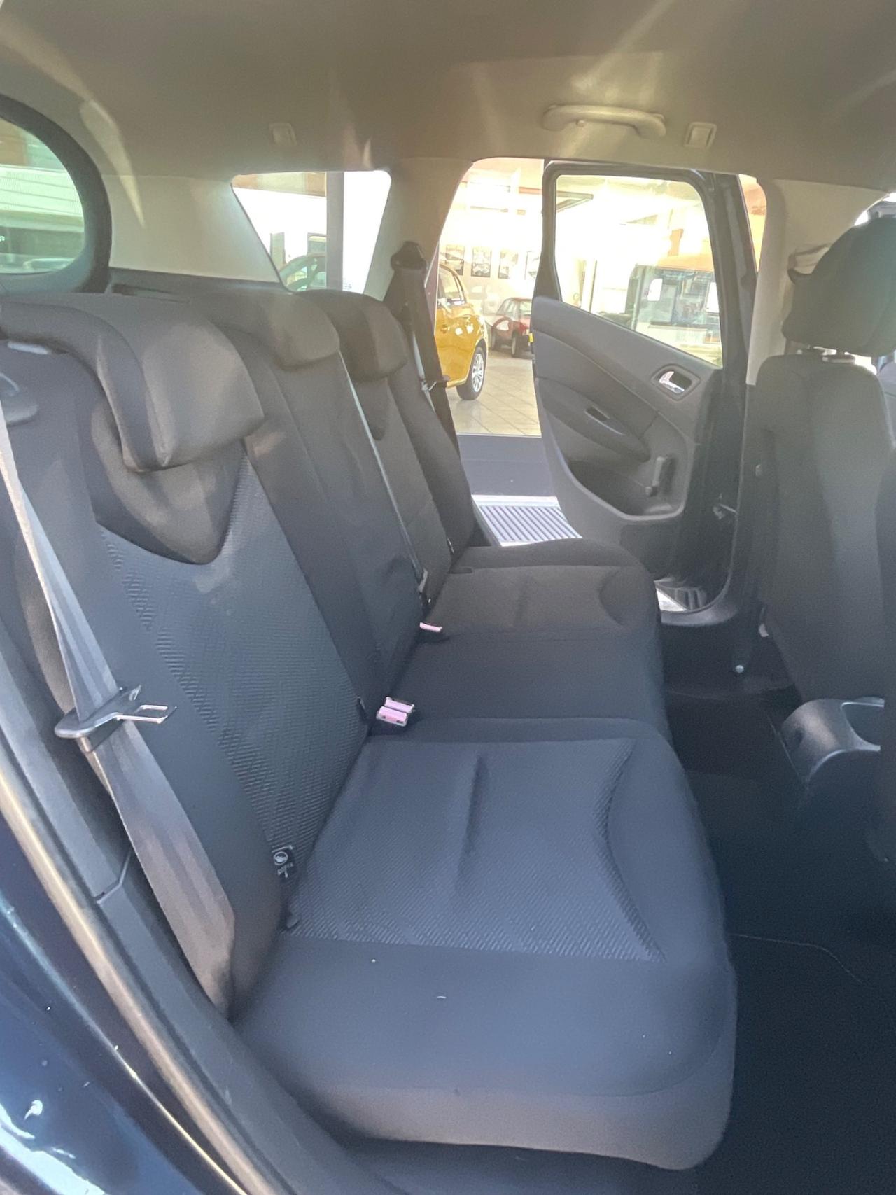 Peugeot 308 1.6 HDi 110CV SW Ciel Premium