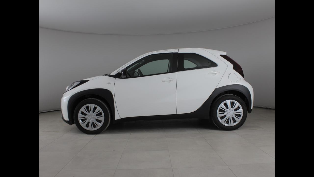 TOYOTA Aygo X - Aygo X 1.0 Active 72cv