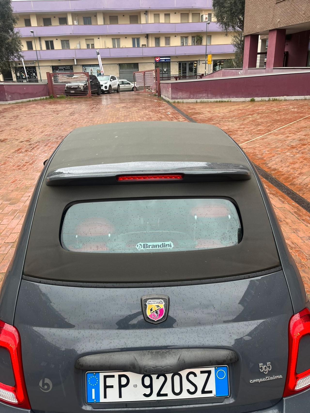 Abarth 595 C Cabrio 1.4 Turbo T-Jet 180 CV Competizione