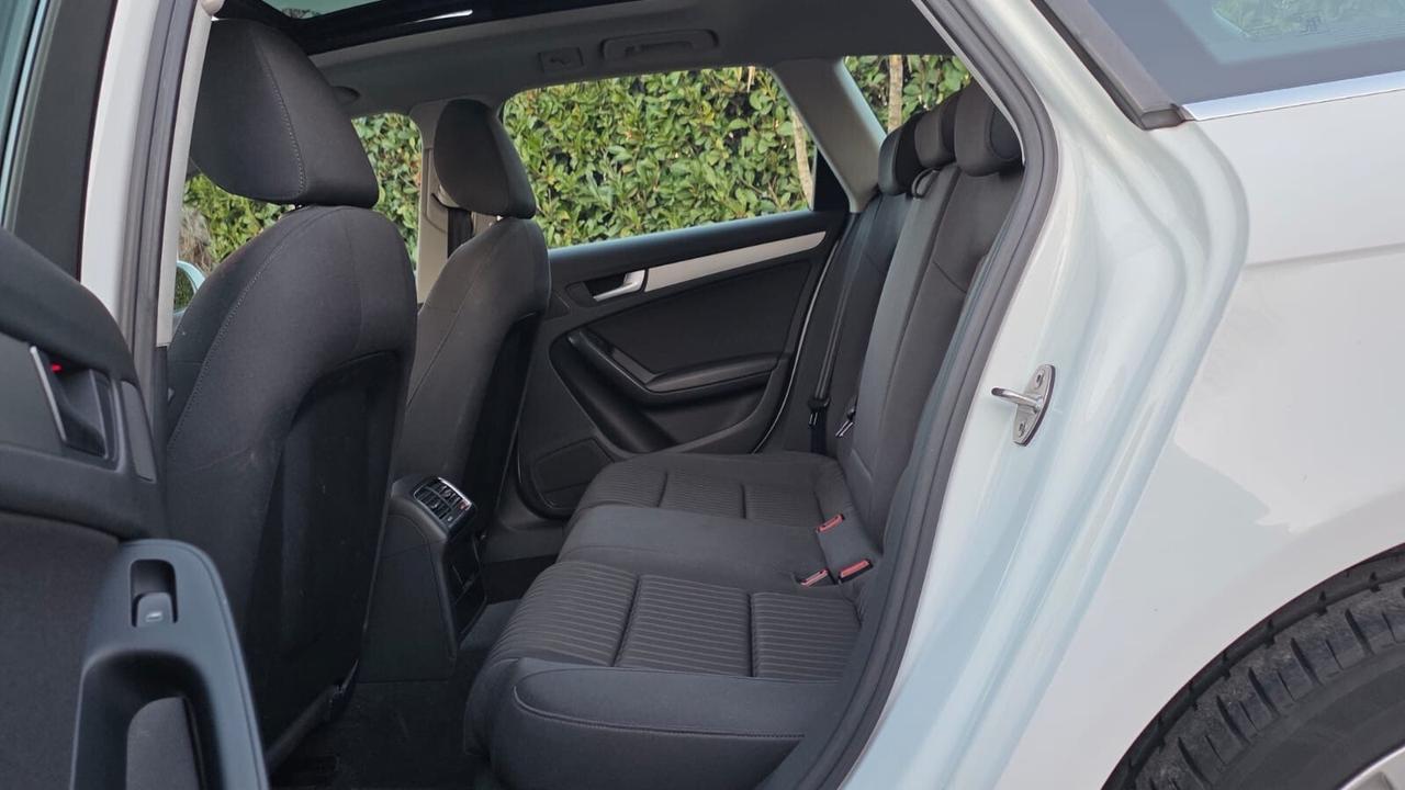 Audi A4 2.0 TDI 143CV Gancio Traino Xeno Euro5