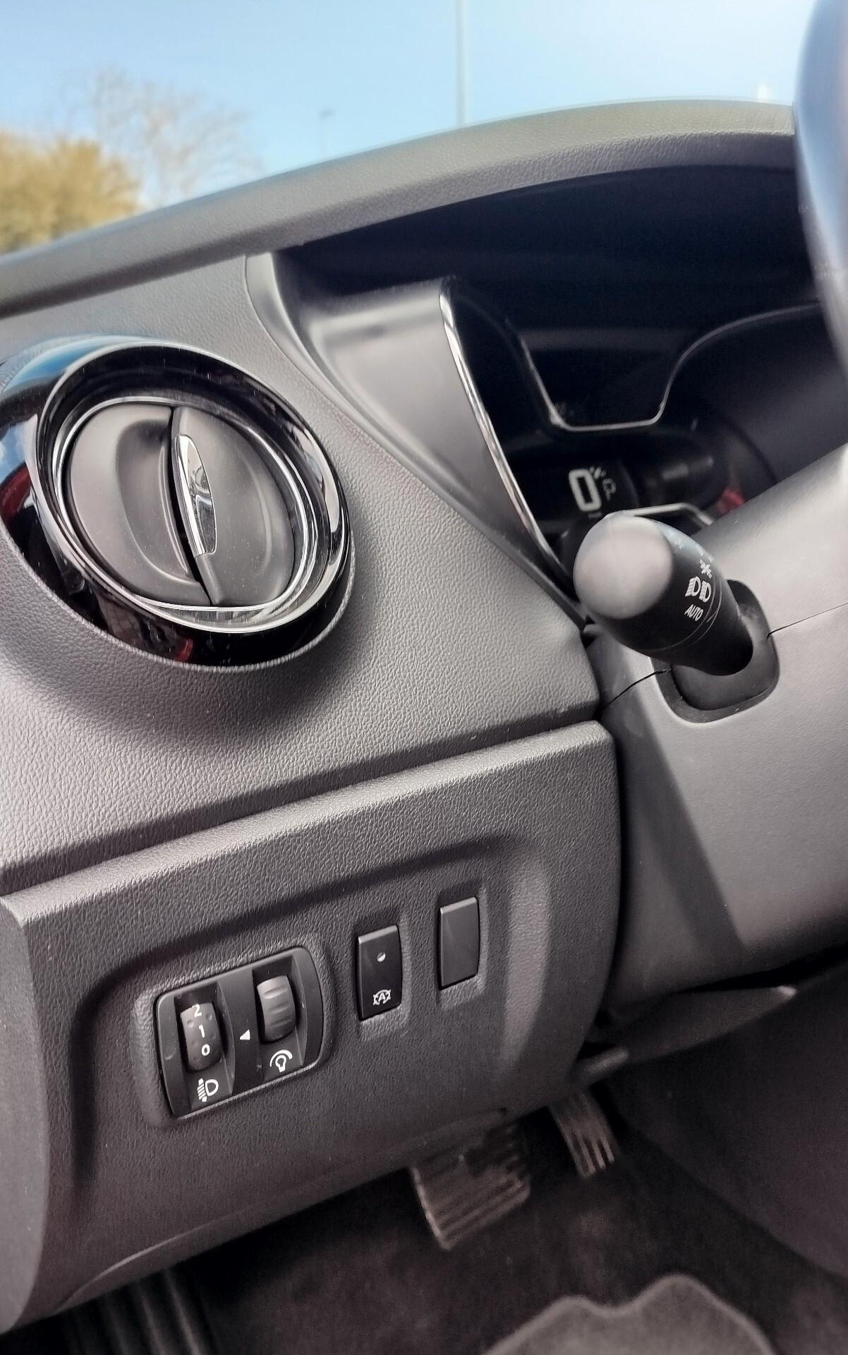 Renault Captur dCi 8V 90 CV EDC Start&Stop Energy Intens