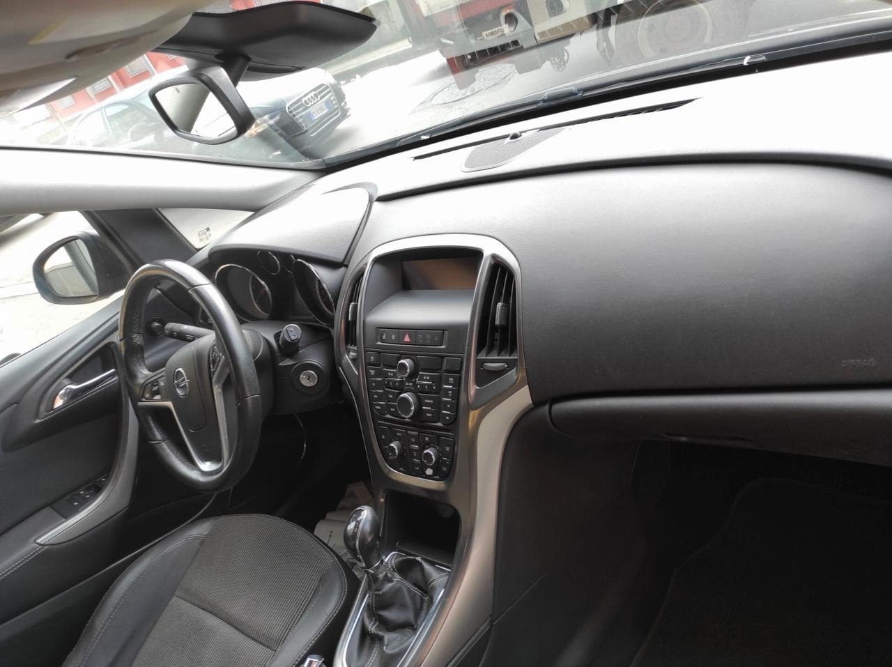 Opel Astra 2012 1.7 CDTI 110CV 5 porte Cosmo