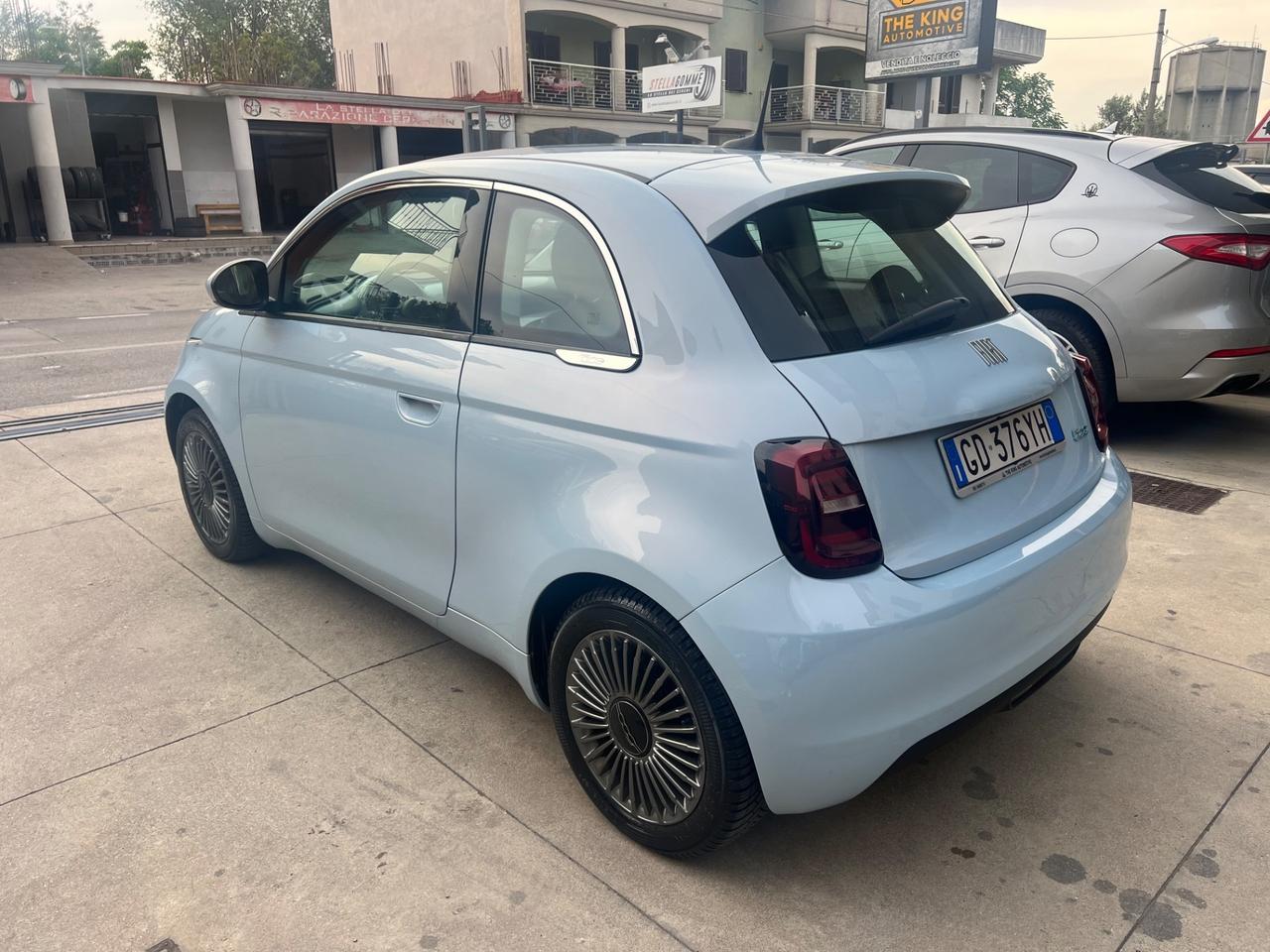 Fiat 500 500e Berlina 42 kWh OPENING EDITION