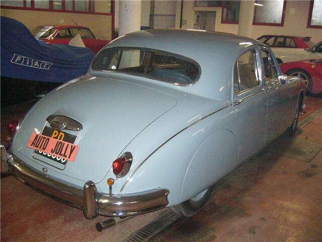 Jaguar MK II