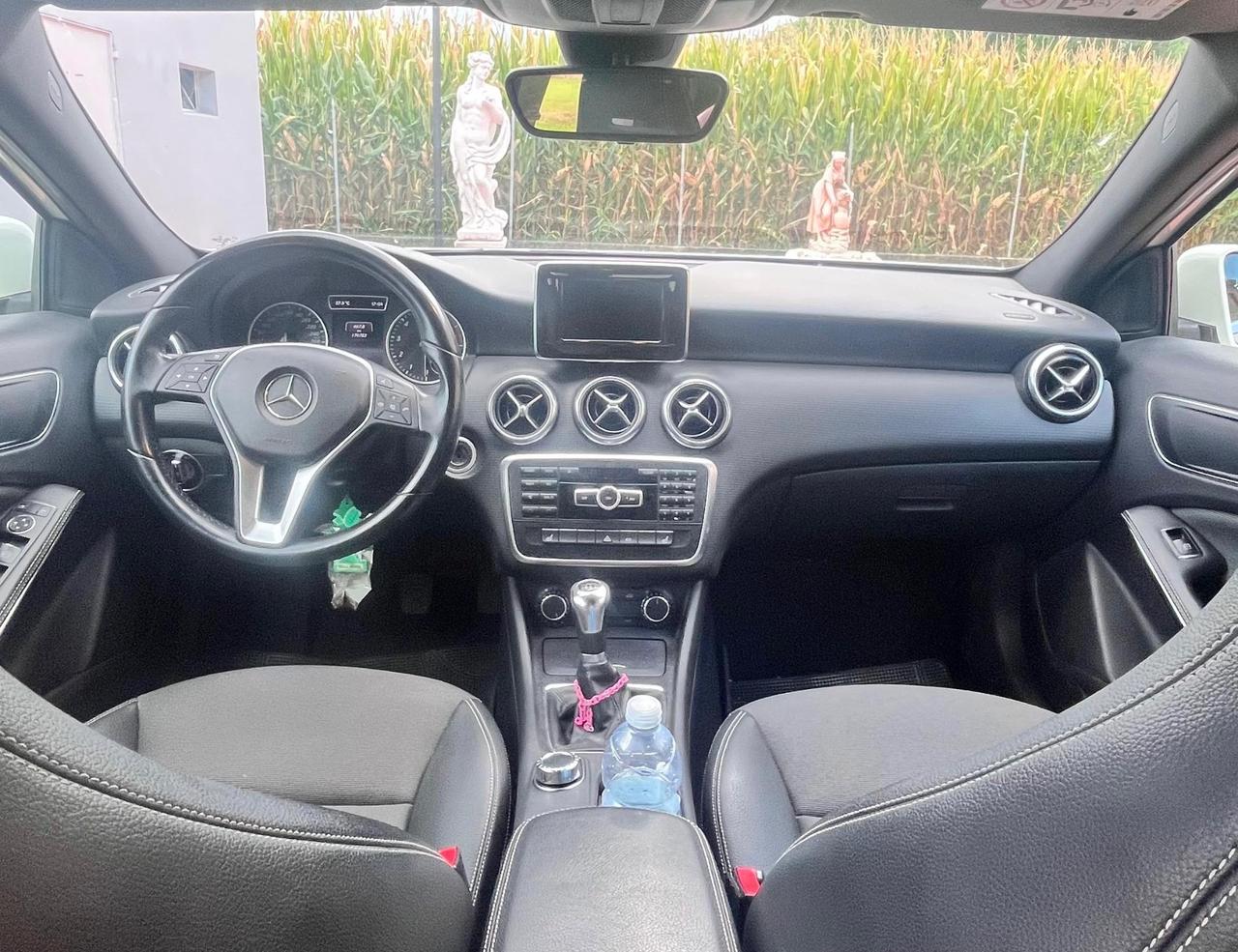Mercedes-benz A 180 Premium