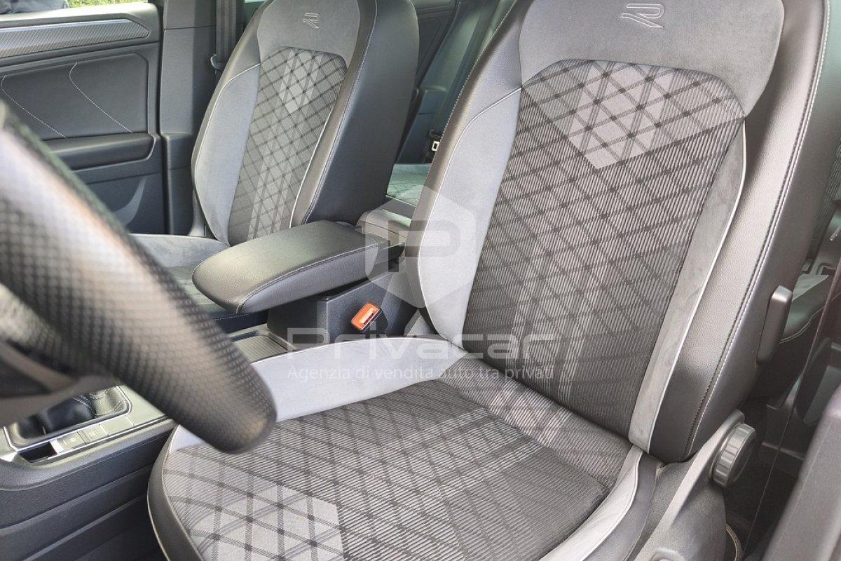 VOLKSWAGEN Tiguan 2.0 TDI 150 CV SCR DSG R-Line