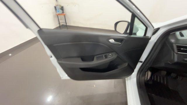 RENAULT Clio TCe 90 CV 5 porte Business