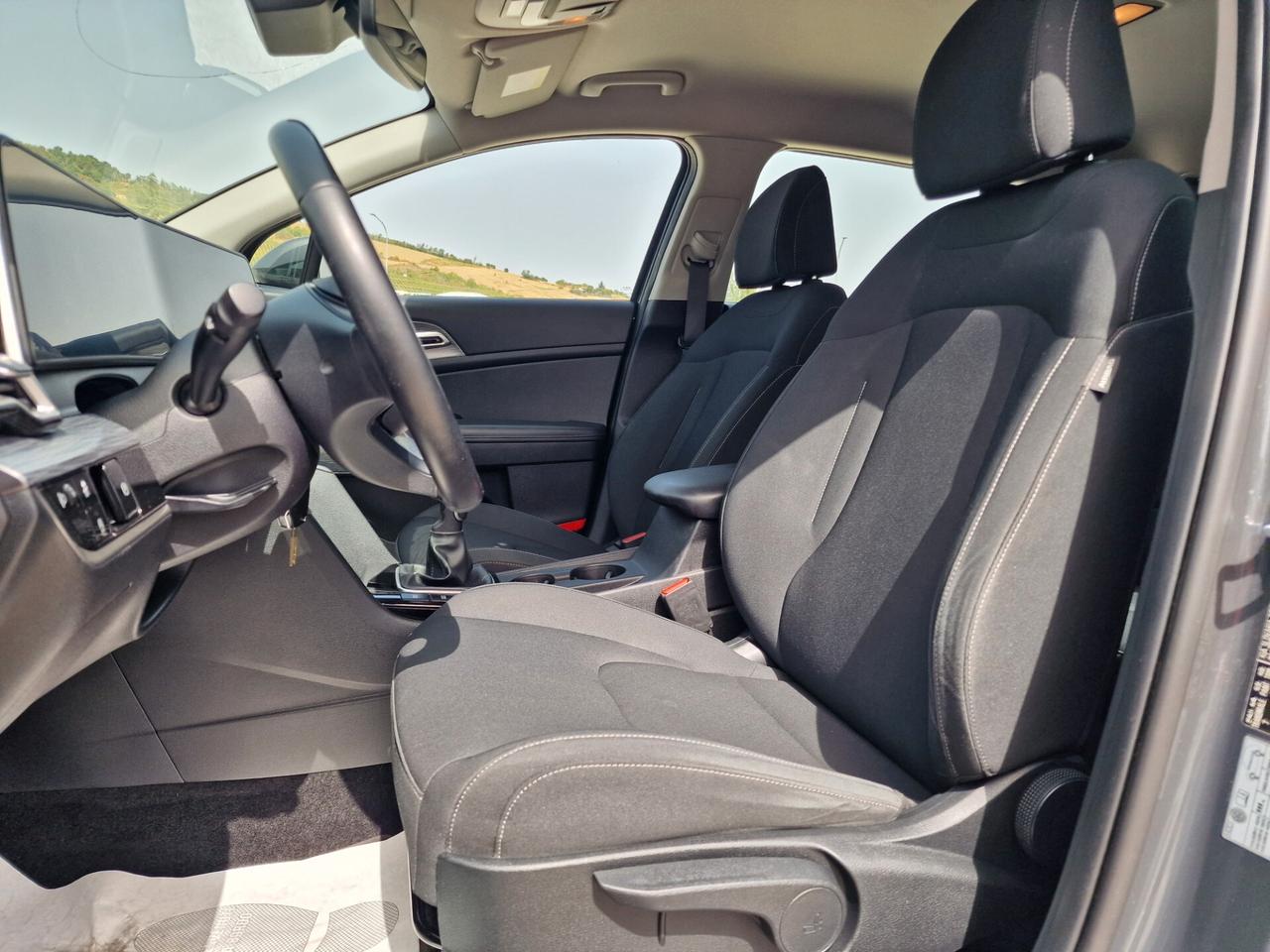 Kia Sportage 1.6 CRDi MHEV Business