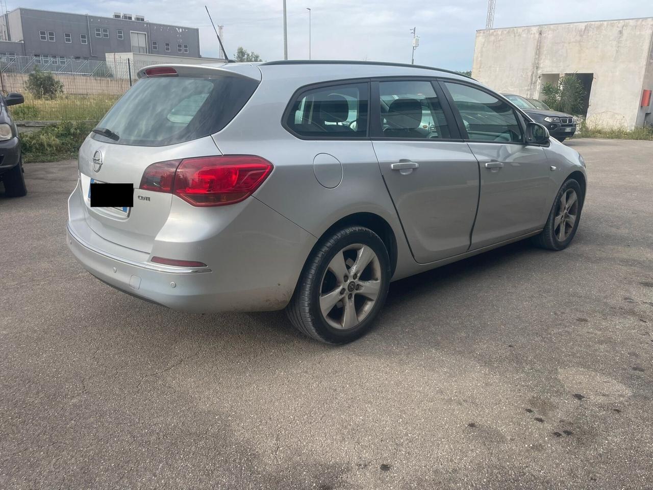 Opel Astra 1.3 CDTI 95CV S&S Sports Tourer Cosmo
