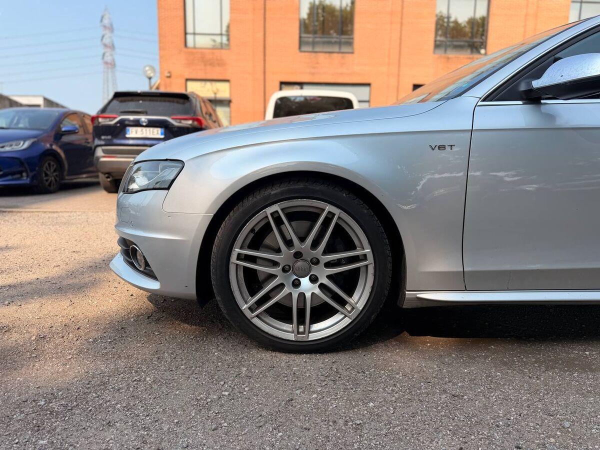 Audi A4 IV 2007 Avant S4 3.0 V6 tfsi quattro s-tronic