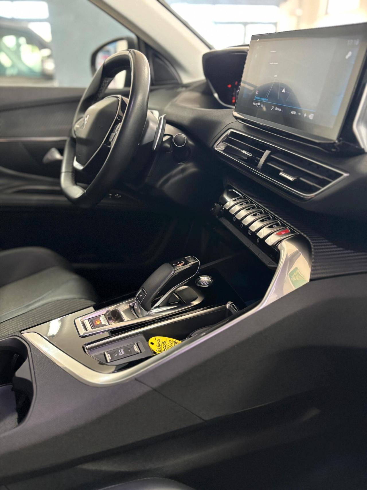 Peugeot 3008 BlueHDi 130 S&S Allure