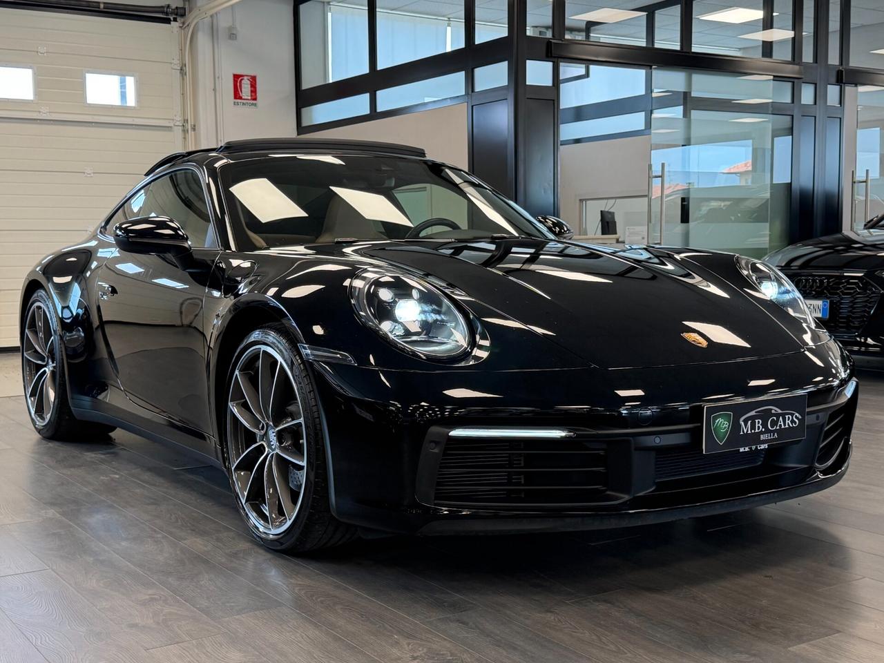 Porsche 911 Carrera 4