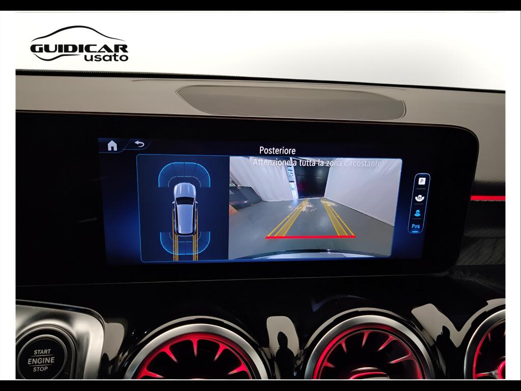 Mercedes-Benz GLB - X247 2023 - GLB 200 d AMG Line Premium auto