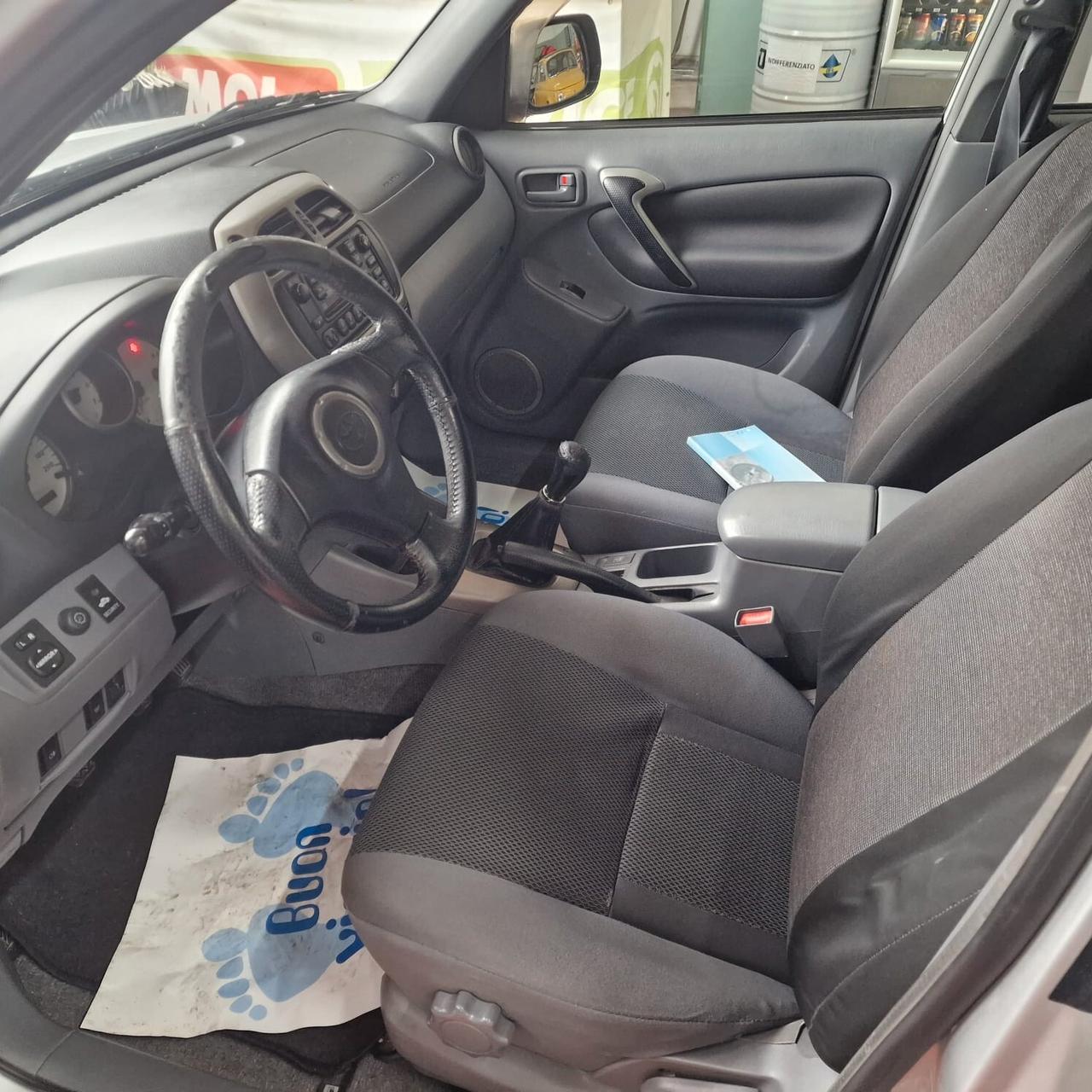 Toyota RAV 4 RAV4 2.0 Tdi D-4D cat 5 porte Sol 4x4