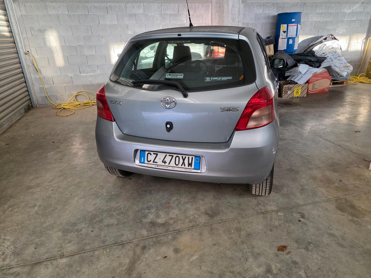 Toyota Yaris 1.3 5 porte Sol