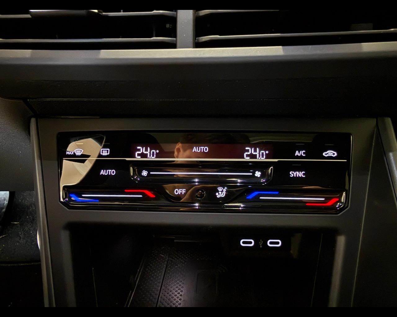 VOLKSWAGEN Taigo - Taigo 1.0 TSI 110 CV R-Line