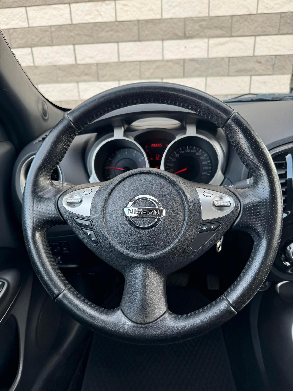 Nissan Juke 1.6 Tekna (CAMBIO DIFETTOSO)