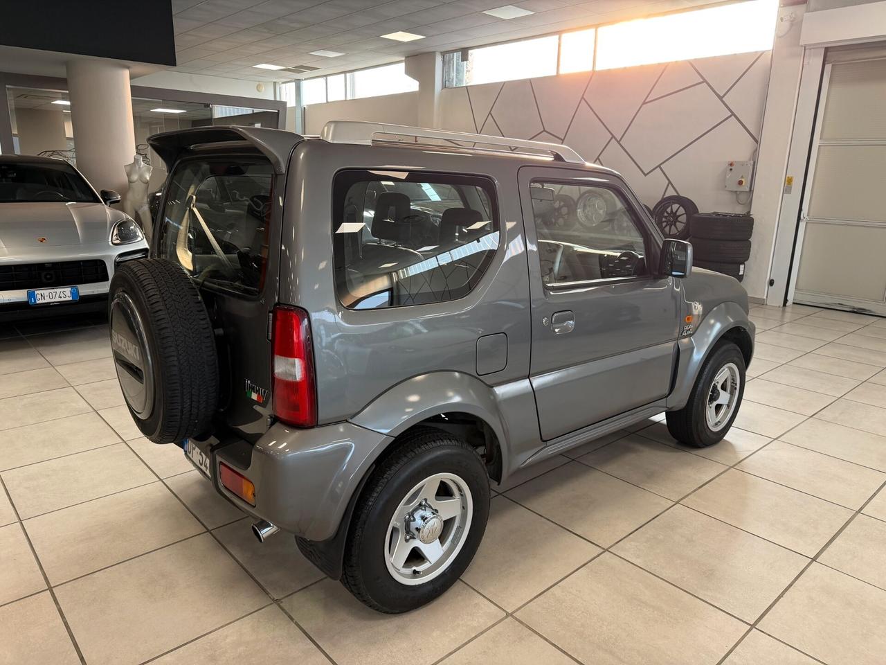 Suzuki Jimny 1.5 DDiS cat 4WD JLX