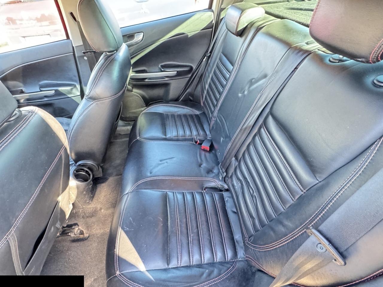 ALFA ROMEO GIULIETTA 1.6 SPORT INTERNI IN PELLE