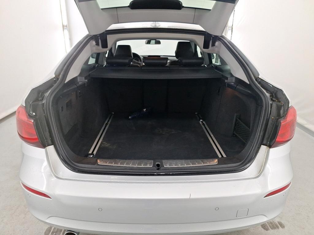 BMW 318D GRAN TURISMO 136CV STEPTRONIC BUSINESS ADVANTAGE ( FARI LED - PELLE - PDC )