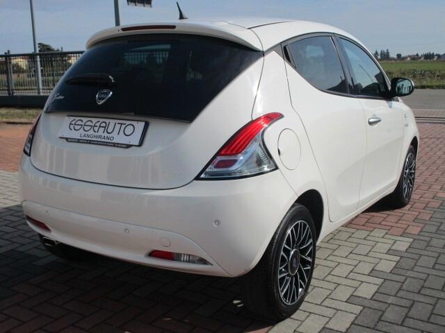 Lancia Ypsilon 1.3 MJT 16V 95 CV 5 porte Mya