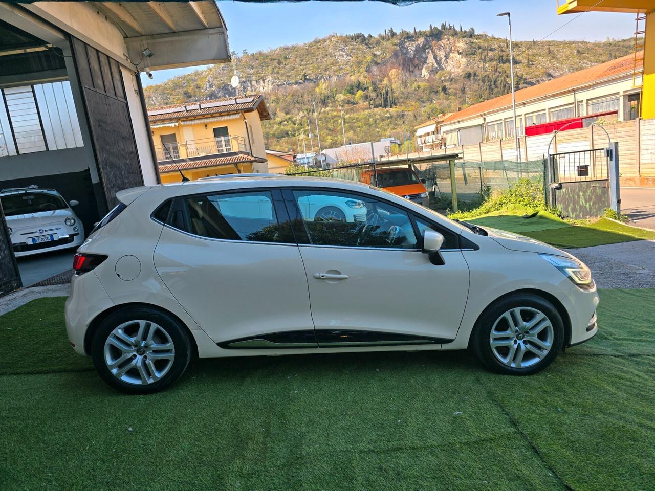 Renault Clio 1.5DCI 75CV NEOP 150000KMEURO6 -2016