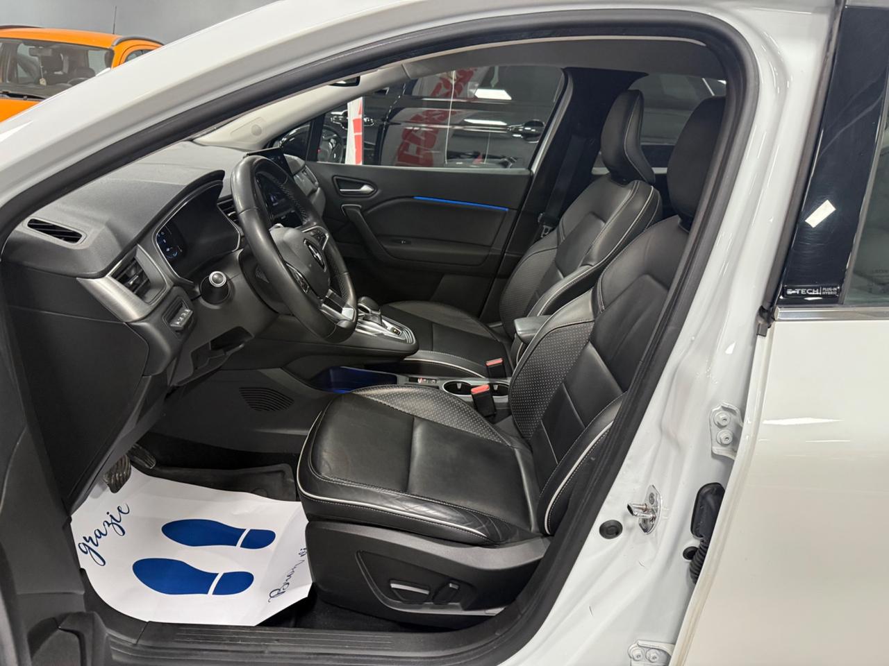 Renault Captur Mild Hybrid (N1) Intens Auto