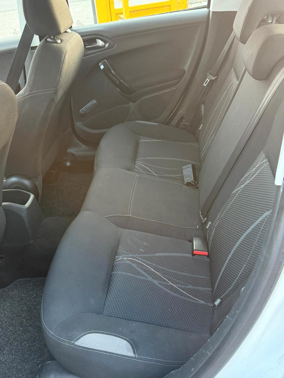 Peugeot 208 PureTech 68 5 porte Access