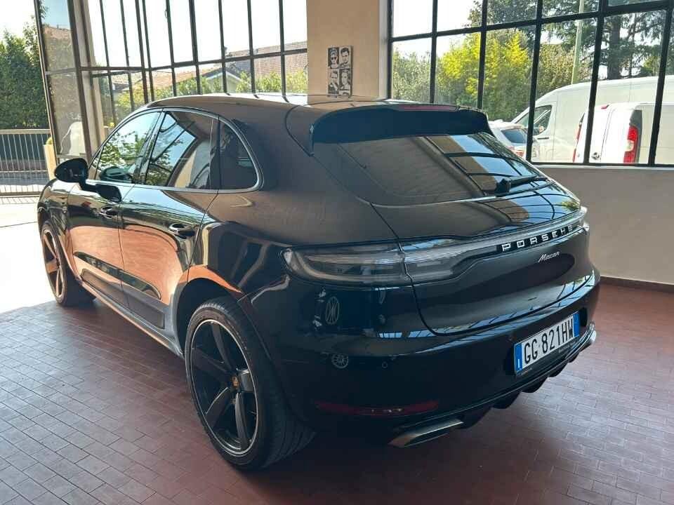 Porsche Macan 2.0 245 CV ANN0 2021 TETTO PANORAMICO