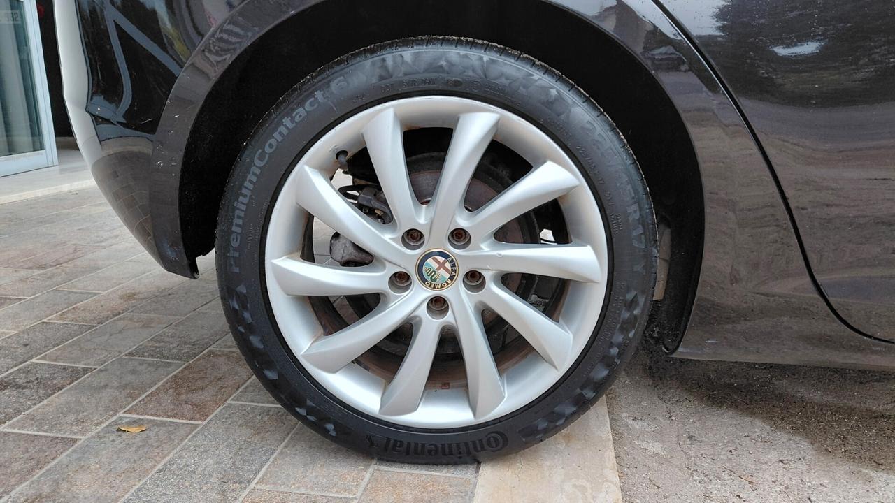 Alfa Romeo Giulietta 1.6 JTDm-2 105 CV Exclusive