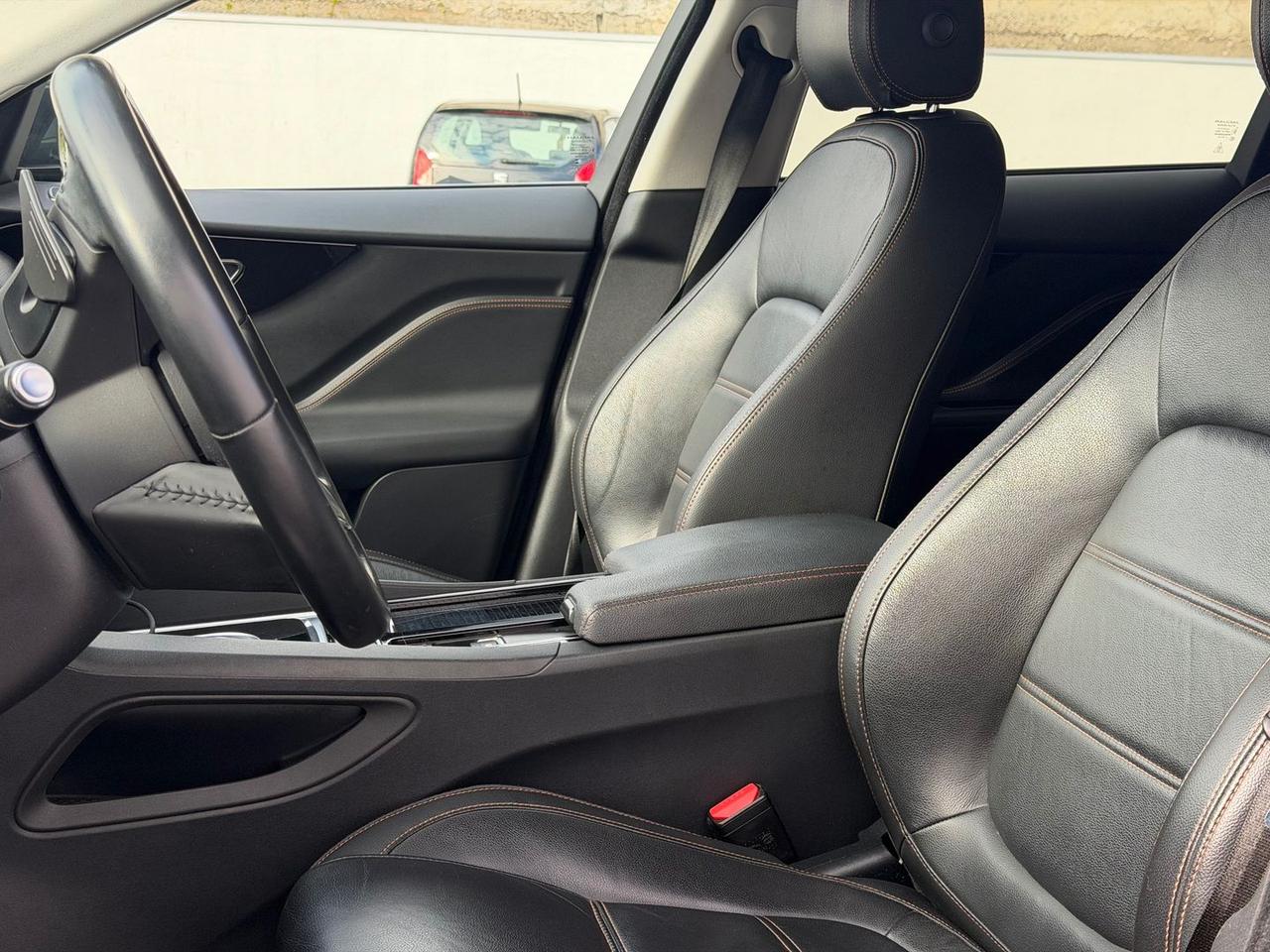 Jaguar F-Pace 2.0 20d Turbo Prestige #10220