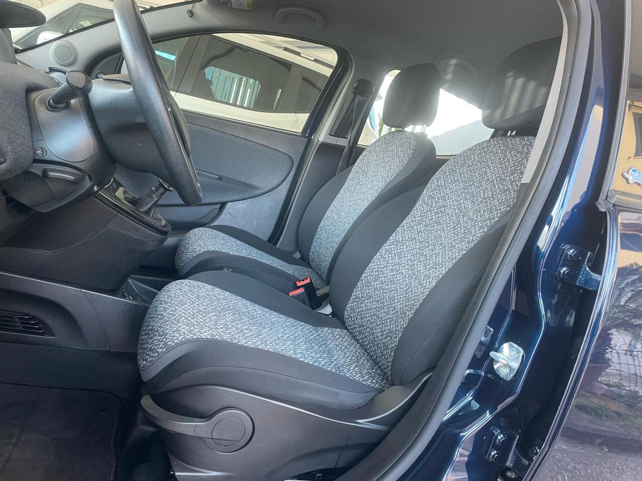 Lancia Ypsilon 1.2 69 CV 5 porte S&S Elefantino Blu