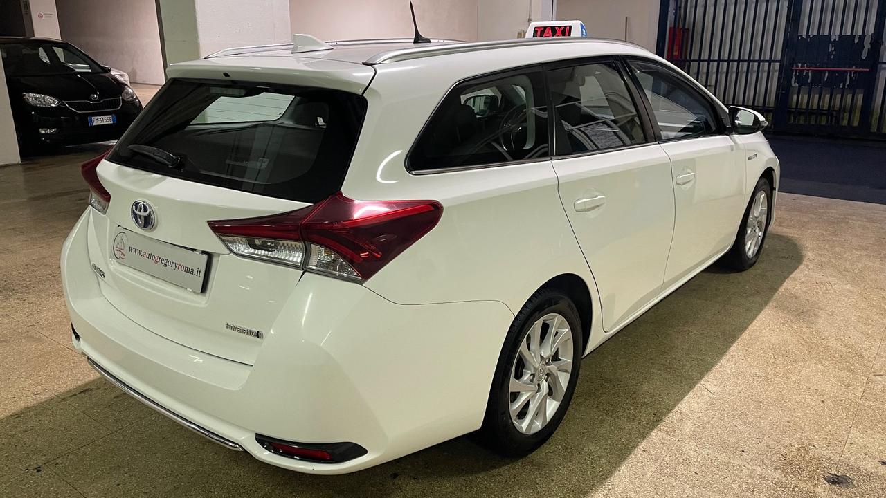 Toyota Auris Touring Sports 1.8 Hybrid Business (Taxi)