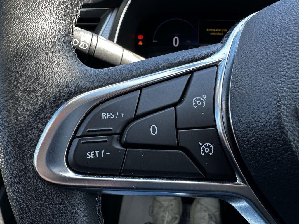 Renault Captur 1.6 Plug-in Hybrid Intens E-Tech Auto