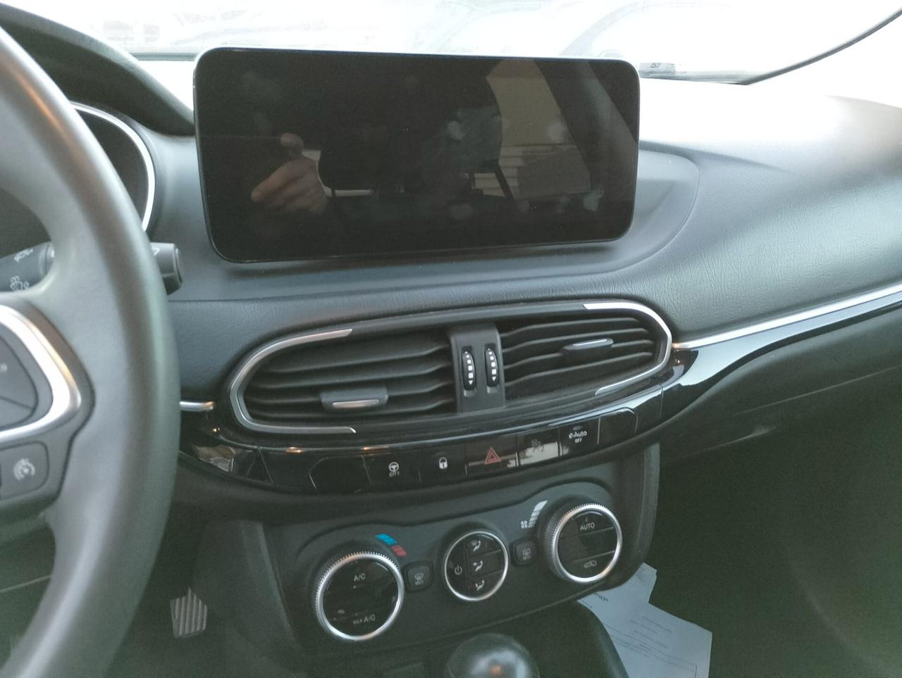 Fiat Tipo 1.5 Hybrid DCT 5 porte Cross
