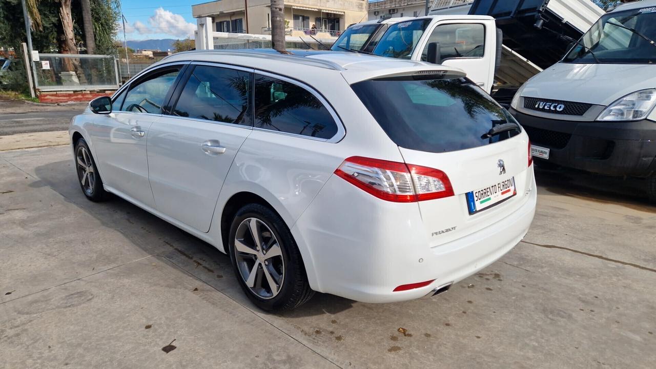 Peugeot 508 2.2 HDi 204CV aut. SW Ciel GT -2013