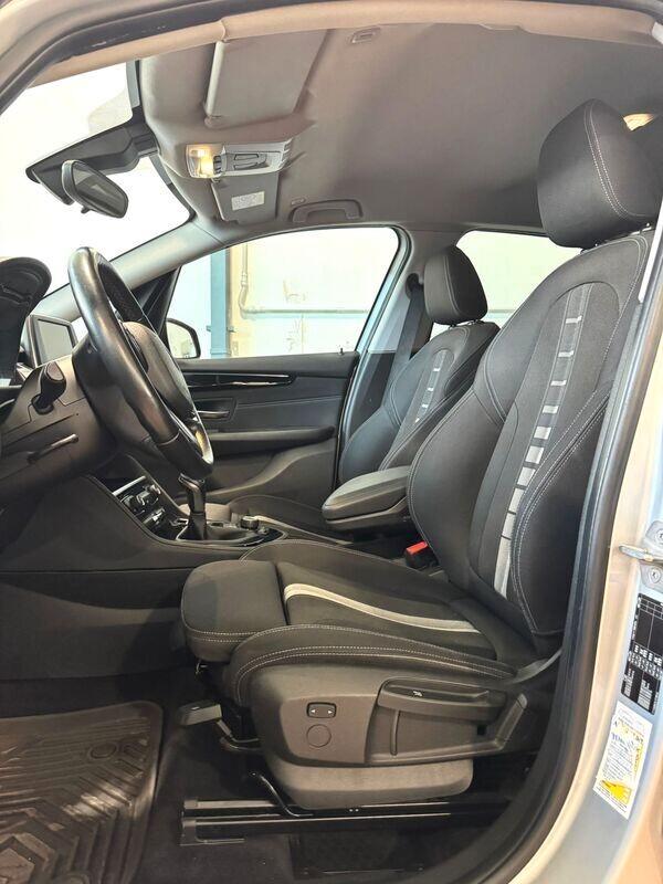 BMW SERIE 2 218d ACTIVE TOURER MANUALE
