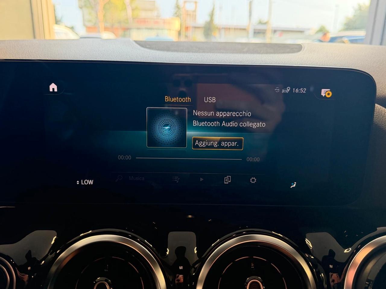 MERCEDES GLA 250E EQ-POWER SPORT 1.3 160CV PELLE NAVI CAM ANNO 2023