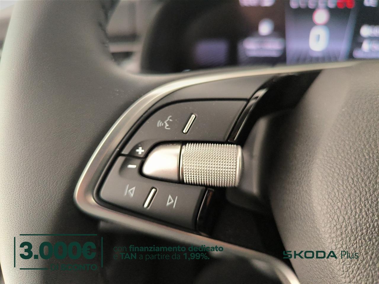 Skoda Kamiq 1.0 tsi black dots 115cv