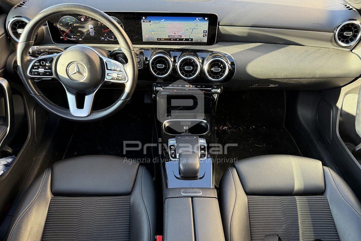 MERCEDES A 220 Automatic 4Matic Premium