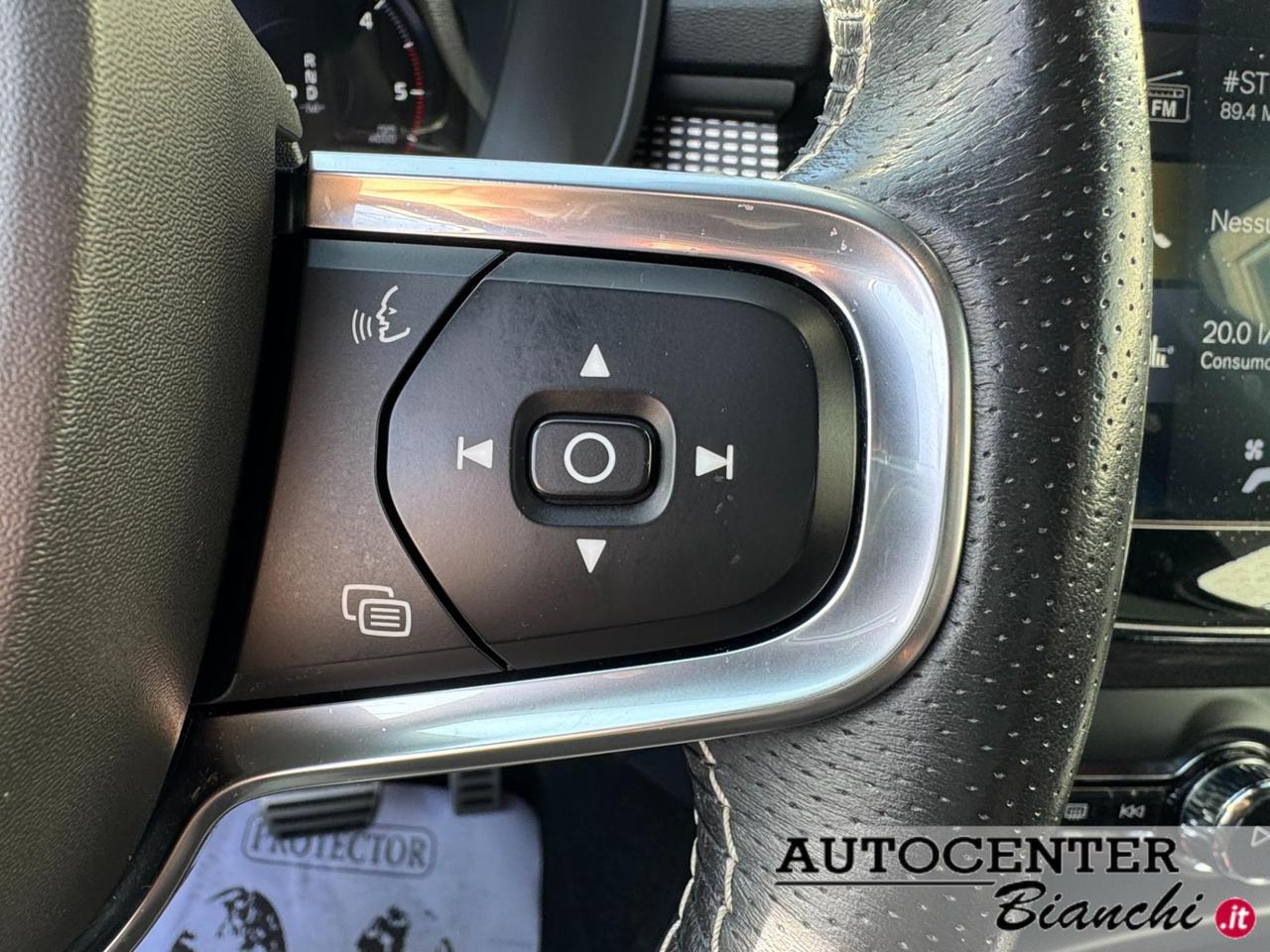 Volvo XC40 2.0 d3 R-design awd auto my21