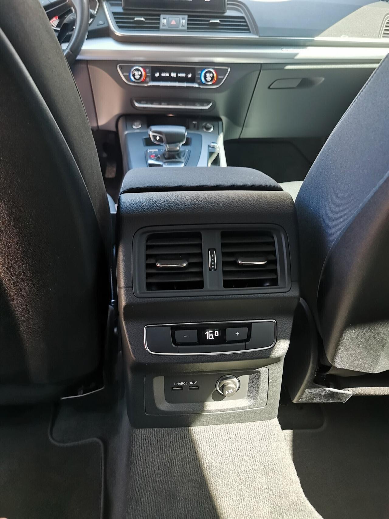Audi Q5 40 SPB 2.0 Tdi 204cv 4x4 S tronic Business Advanced Iva Detraibile