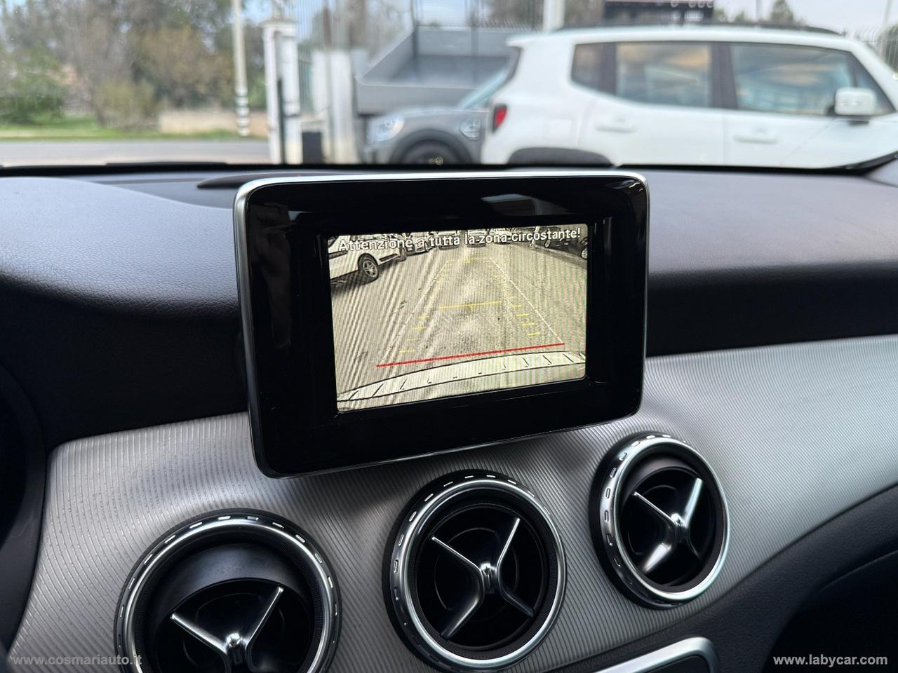 MERCEDES-BENZ GLA 200 CDI Sport