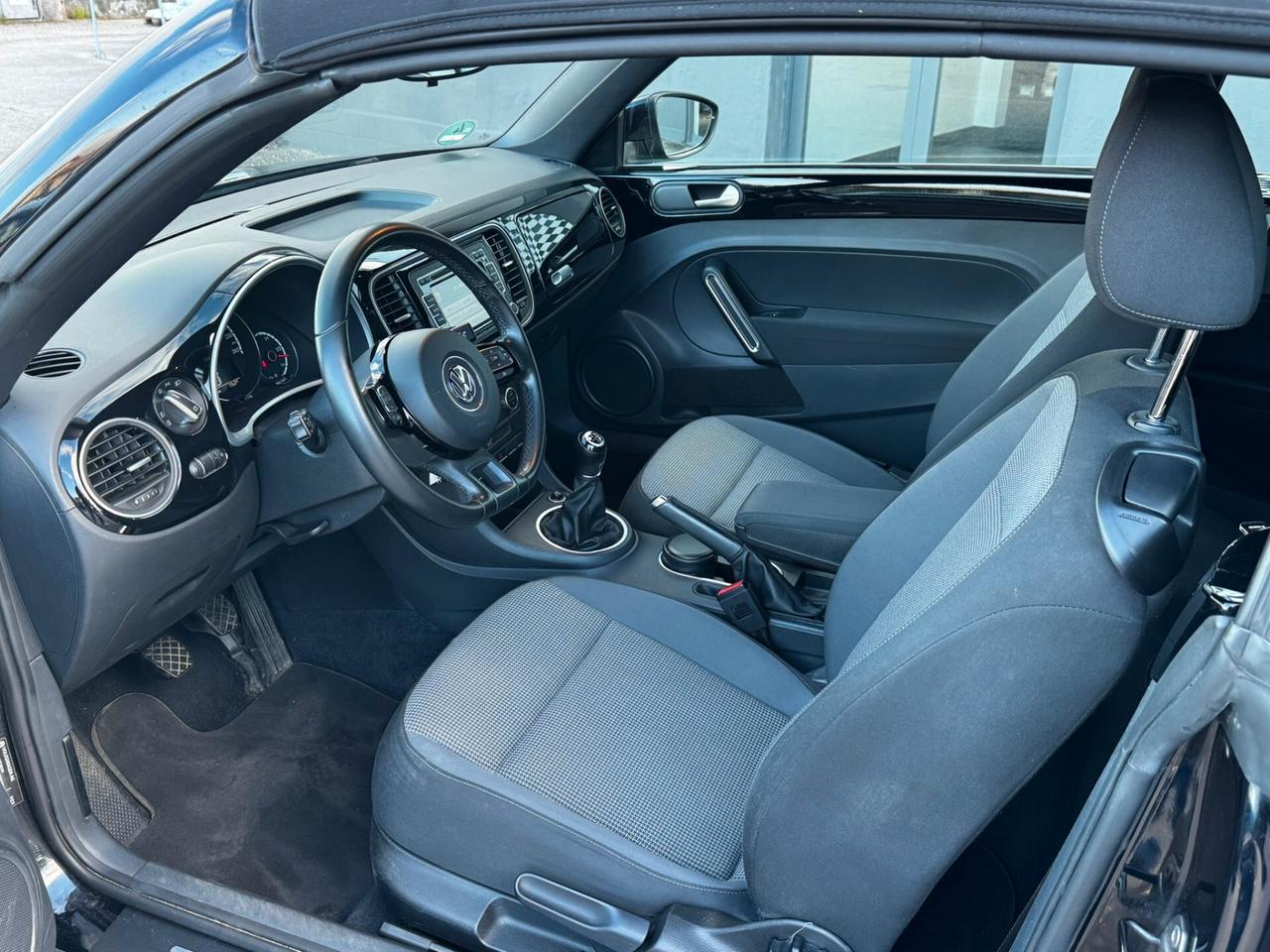 Volkswagen Maggiolino Cabrio 1.2 TSI Design
