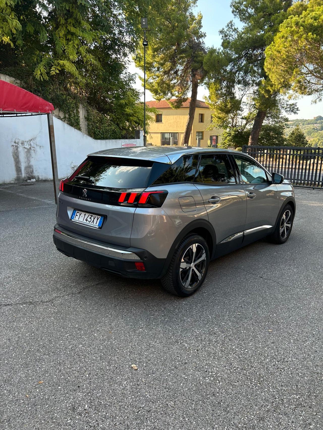 Peugeot 3008 BlueHDi 130 S&S Allure