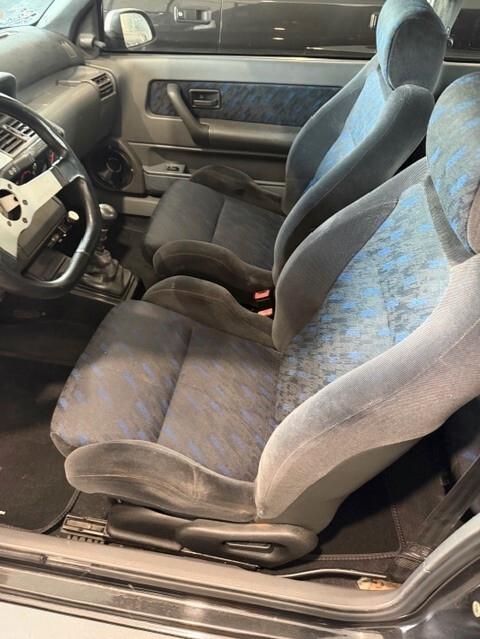 RENAULT CLIO 1.8 16V